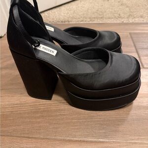 NOT FOR SALE Steve Madden Black Chunky Platform Shoes